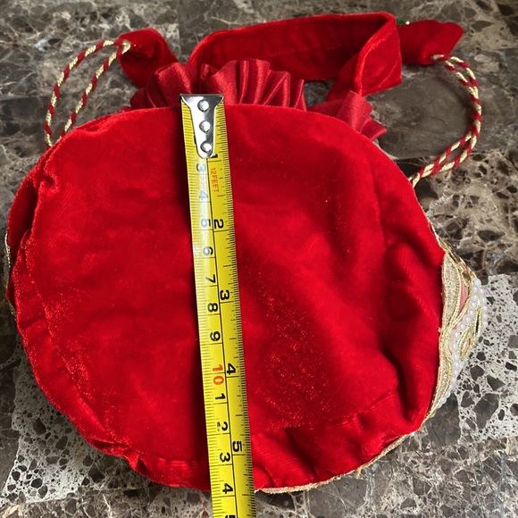 Handmade Red Velvet Potly Bag - Picture 11 of 14